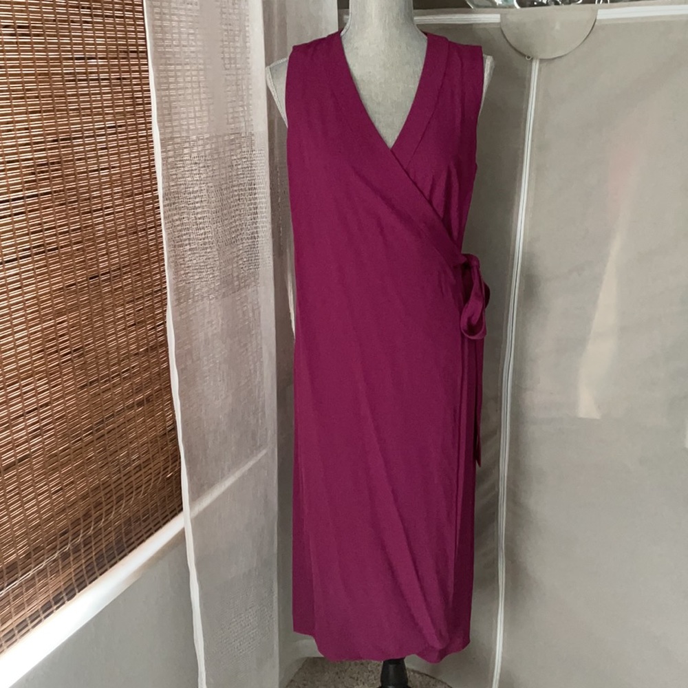 Everlane GoWeave midi dress